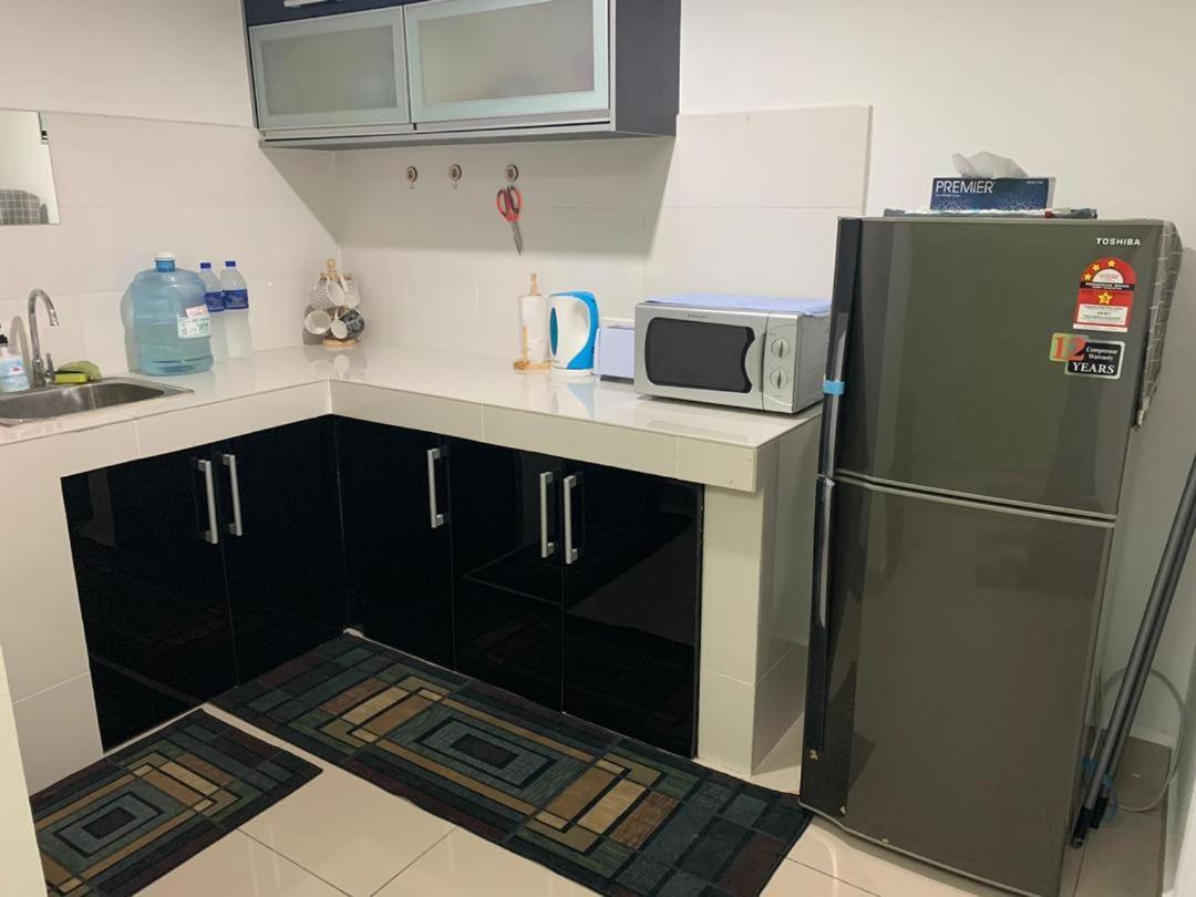 Risqi Apartment 2 Bedroom Wakaf Che Yeh 코타바하루 외부 사진